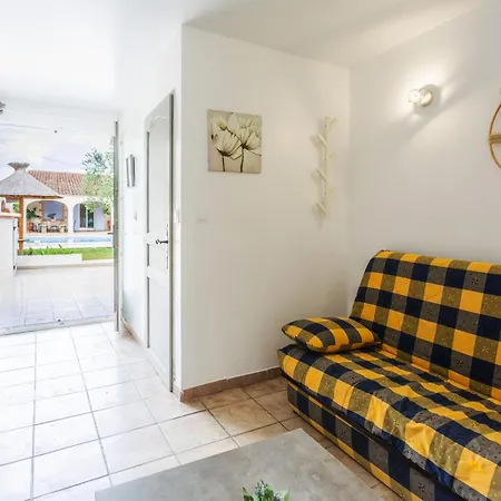 Le 4p - Appt 4p Climatise Avec Piscine * Beaucaire (Gard)